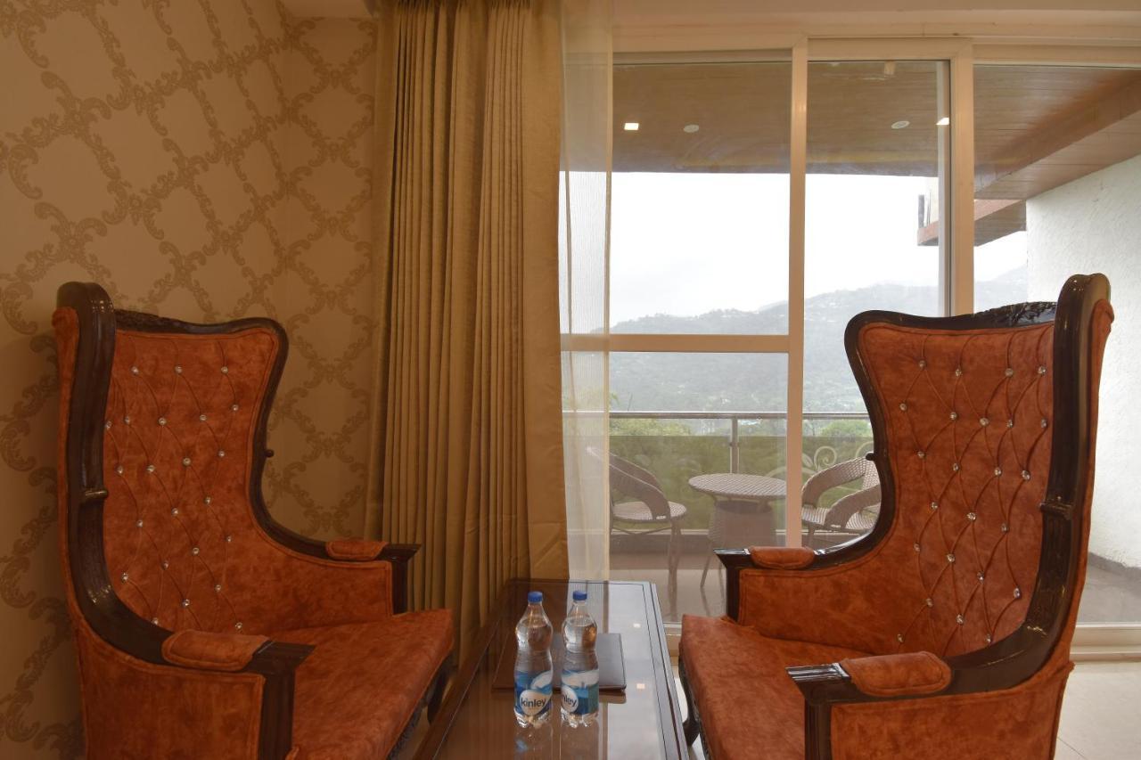 فندق دارامشالافي  The Royal Castle Hot And Cold Centralized المظهر الخارجي الصورة